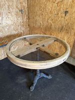 Table roue bois et verre diam. 90cm
état visible sur photos