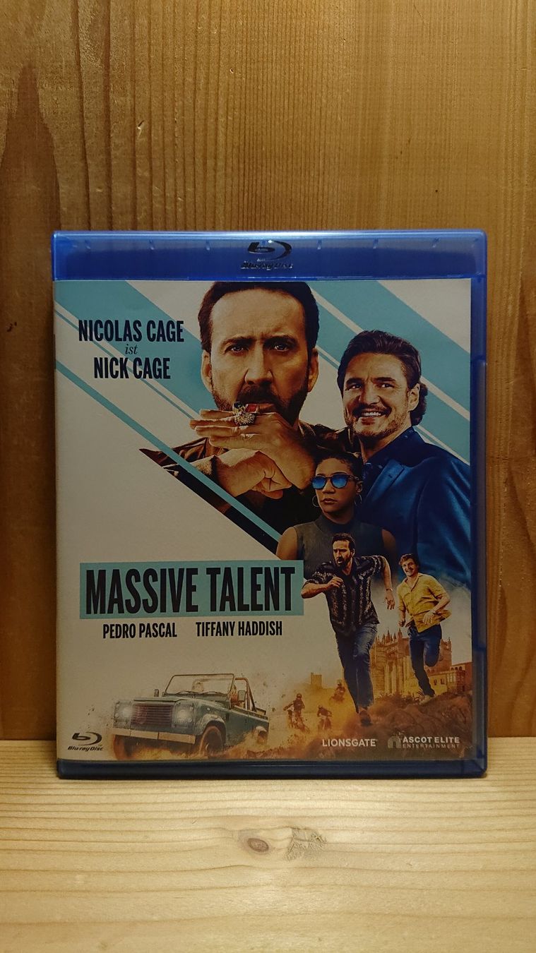 Tutti i DVDs: MASSIVE TALENT Blu-Ray mit Nicolas Cage ist Nick Cage – Usato da Wilderswil venduto da Exebub