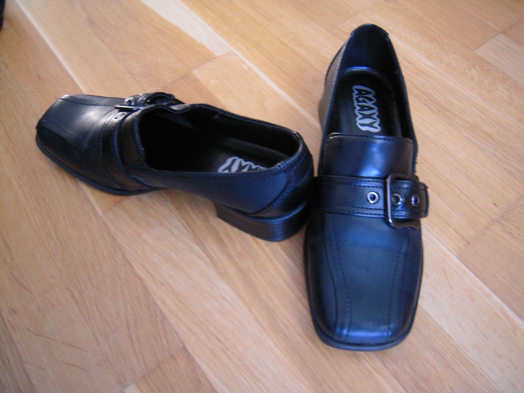Scarpe per ragazze: Mädchen Halbschuhe / Schuhe  Gr 33 – Nuovo (secondo la descrizione) da Uzwil venduto da visions77 1