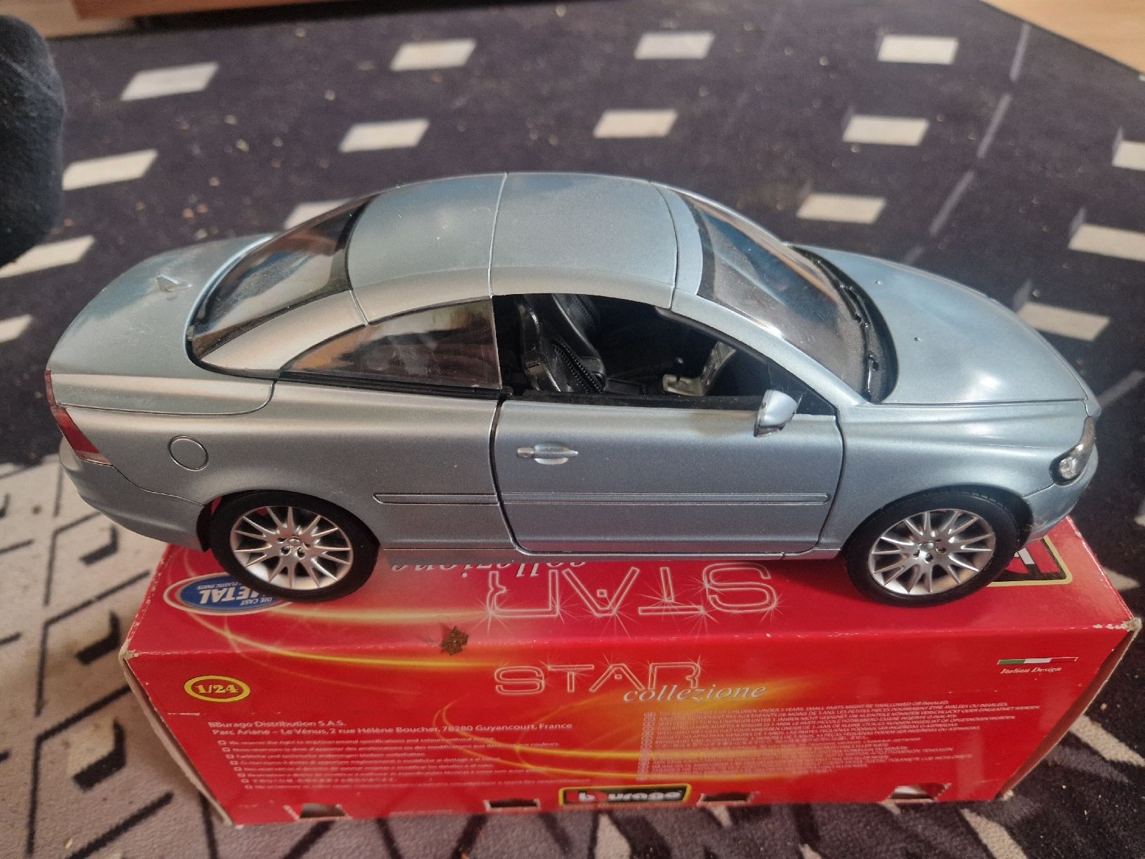 Volvo Modellini d'auto: Schöner Volvo C70 1/18 – Usato da Safenwil venduto da saavo 4
