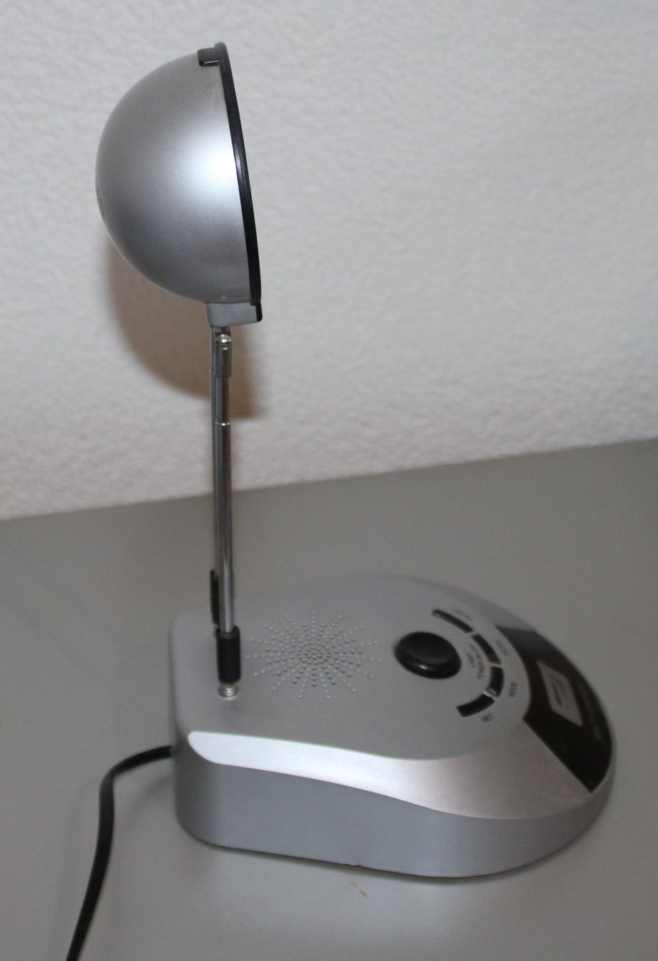 Lampade: Lampe mit FM Auto Scan Radio – Usato da Schaan venduto da antikes_und_kurioses 5