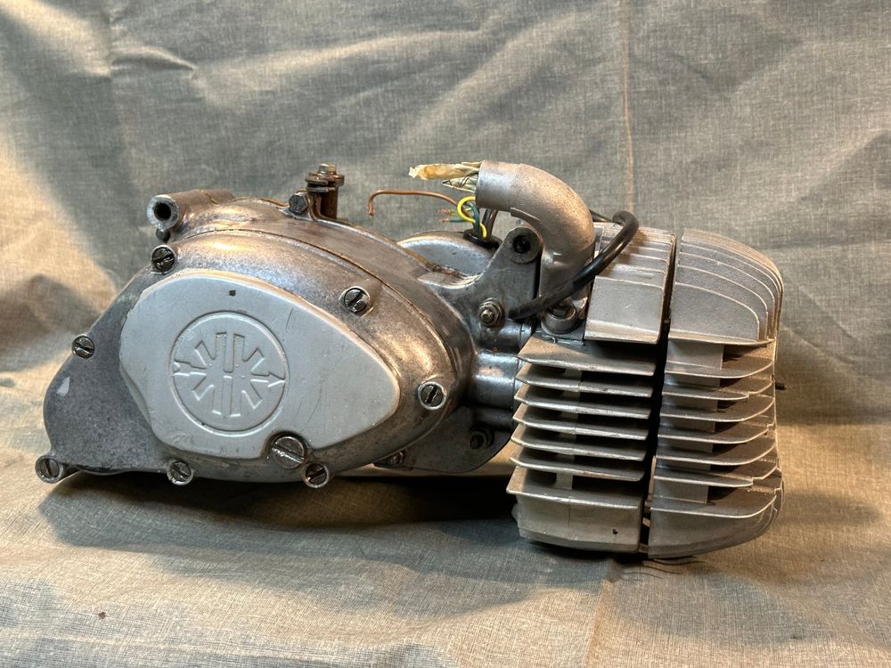 Motorrad Ersatzteil Zündapp Schaltwelle 3 Gang Für Zündapp Combinette ZD C 50 Sport Zündapp C50 Sport Auspuff