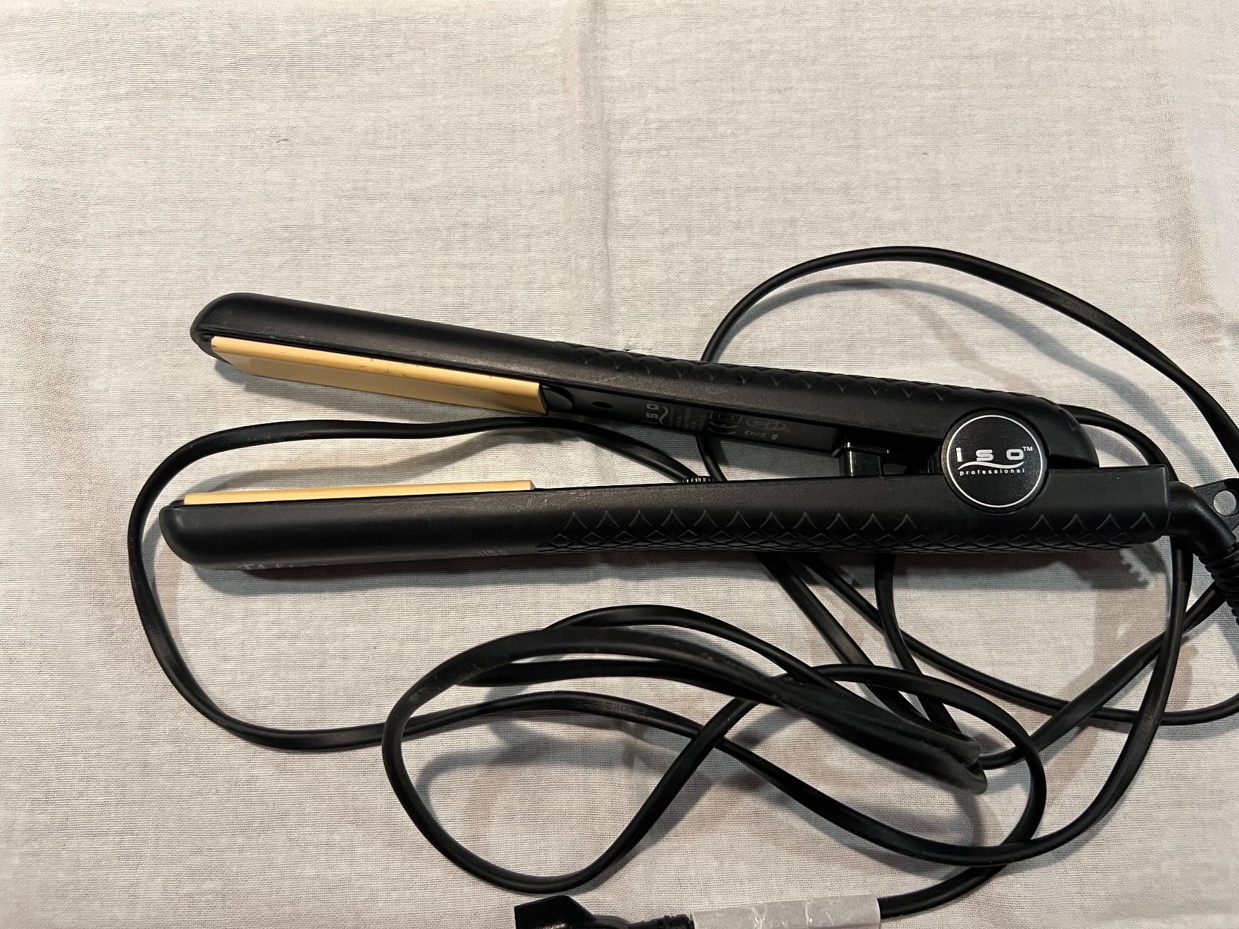 Piastre & Arricciacapelli: ISO Professional Ultra Locken Glätteeisen – Nuovo (secondo la descrizione) da Inwil venduto da 27sonnenschein 1