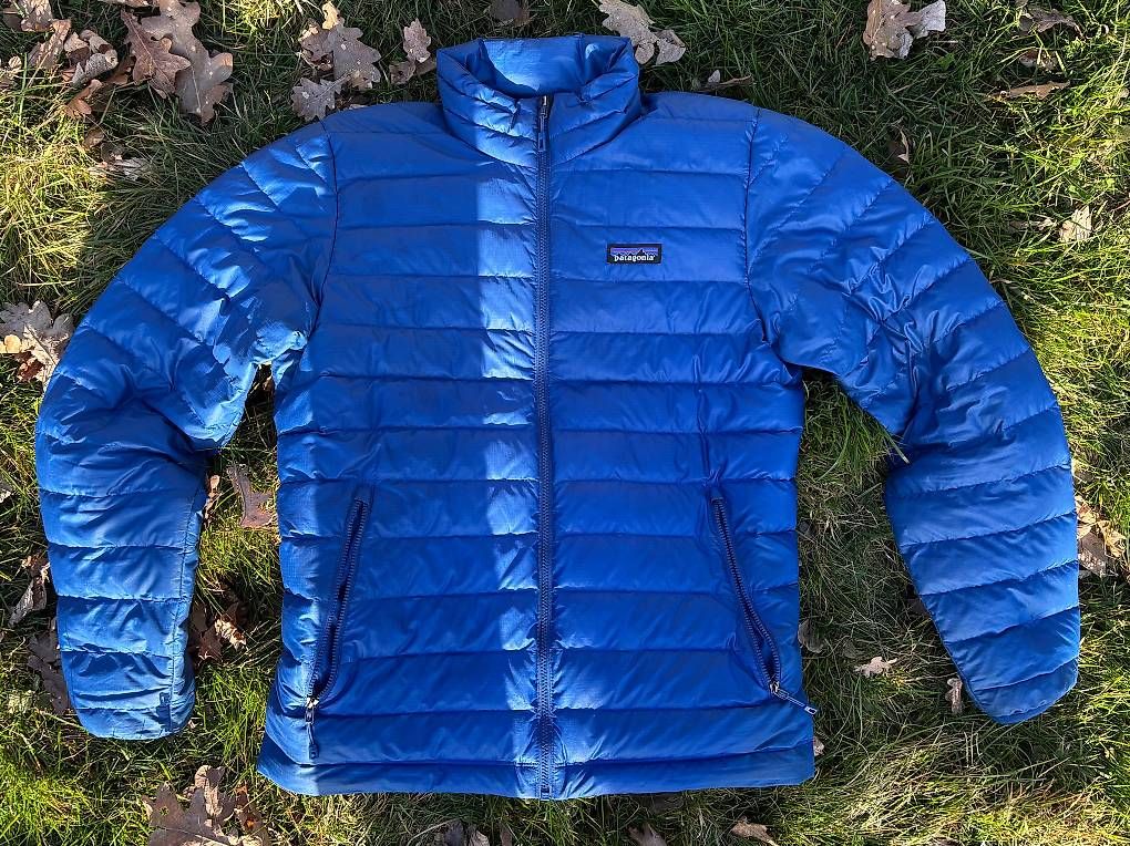 Patagonia Jacken: PATAGONIA Men's Down Sweater - taille S - bleu – Gebraucht aus Salvenach von tbr_9tmm