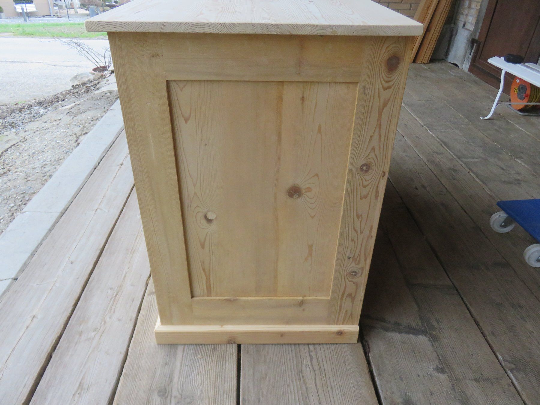 Cassettiere: antike grosse Anrichte /Sideboard – Usato da Ruswil venduto da Mfladibus 7