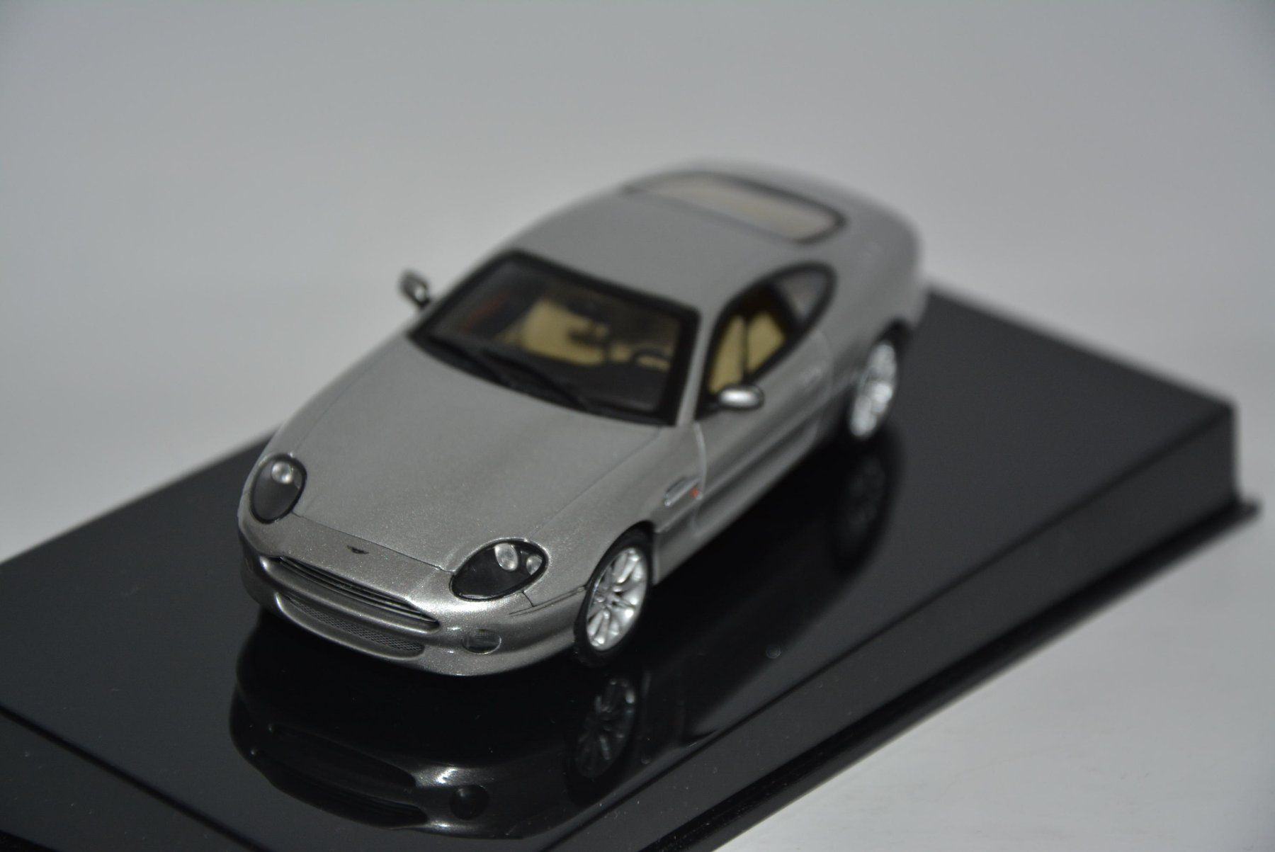 Aston Martin Modellautos: Aston Martin DB 7 Vantage  , AUTOart , 1:43 – Neu (gemäss Beschreibung) aus Goldach von Feivel9 2