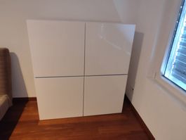 2 Side-Boards