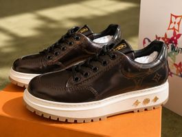 Louis Vuitton Sneaker Gr. 8 Braun Top Zustand ungetragen NBL