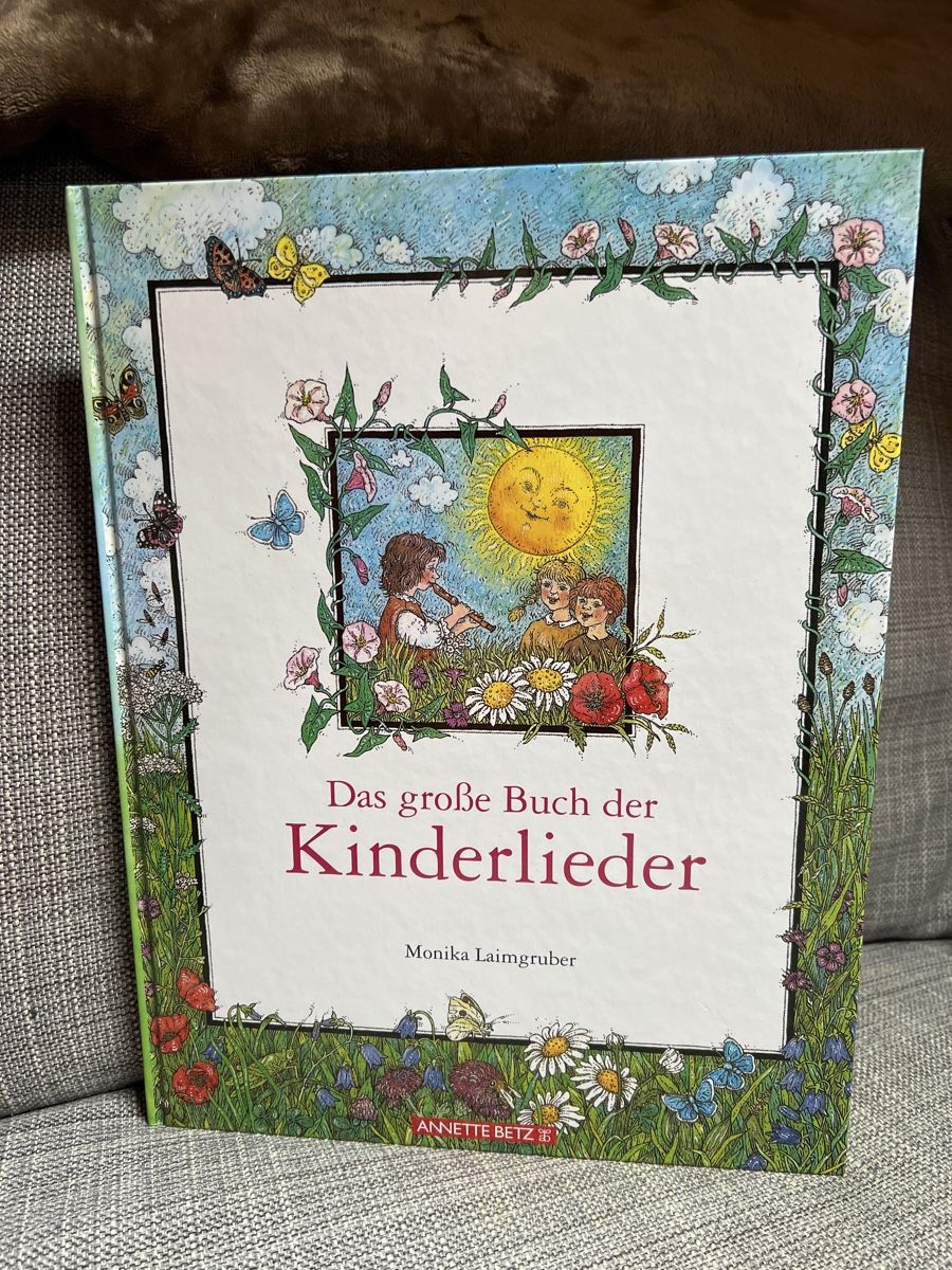 Libri: Kinderliederbuch "Das grosse Buch der..." – Nuovo (secondo la descrizione) da Kirchberg BE venduto da Bergdorf16