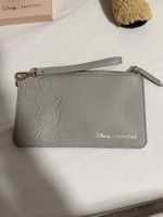 Clutch Pandora Disney