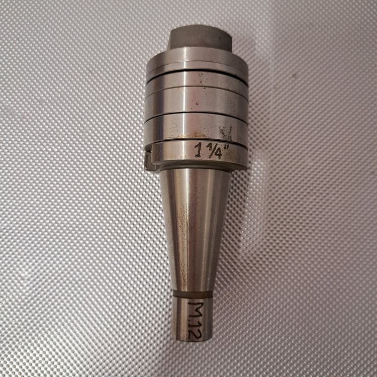 Spannzangenfutter SK30 DIN2080 ER16 – Satz (Ri. 0,008 Mm) 1-10, Mit Holzsockel, NEU