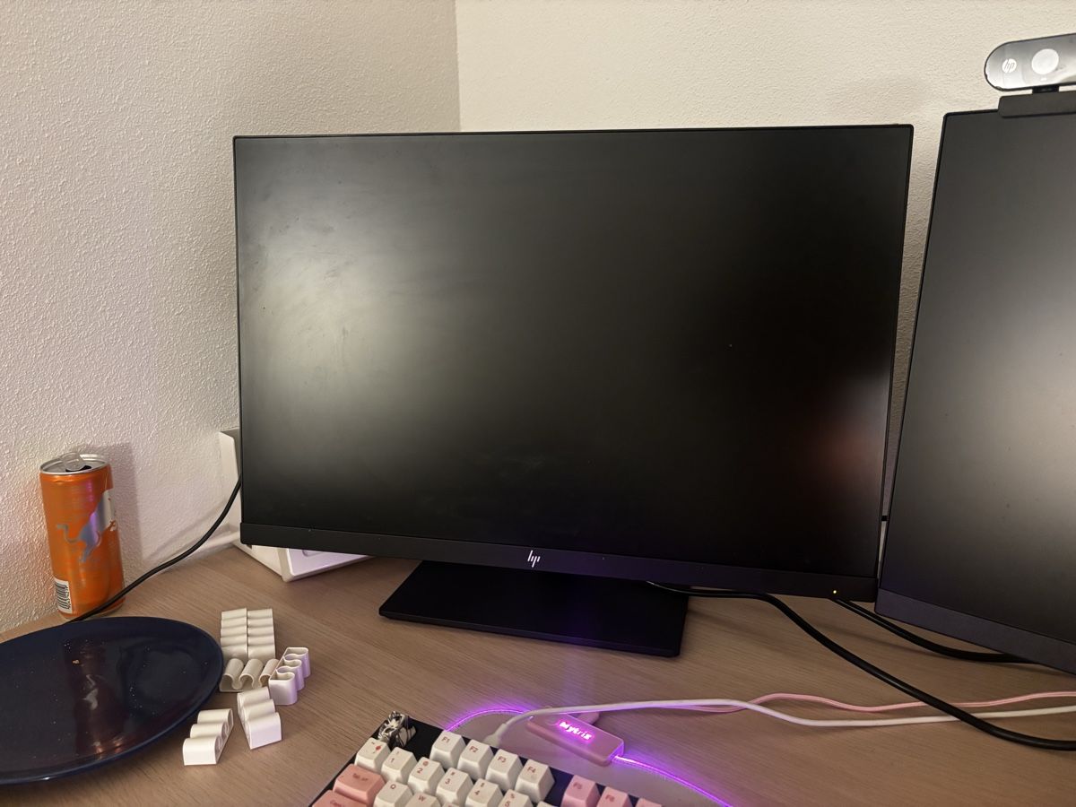 Hewlett Packard Monitore: Monitor 24 ZOLL HP Z24N G2 – Gebraucht aus Dietlikon von eeclaire