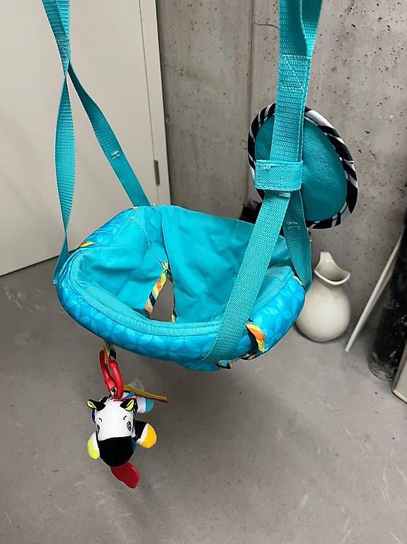 Culle: Babyhüpfer mit Spielzeug – Usato da Untervaz venduto da Aina21 1