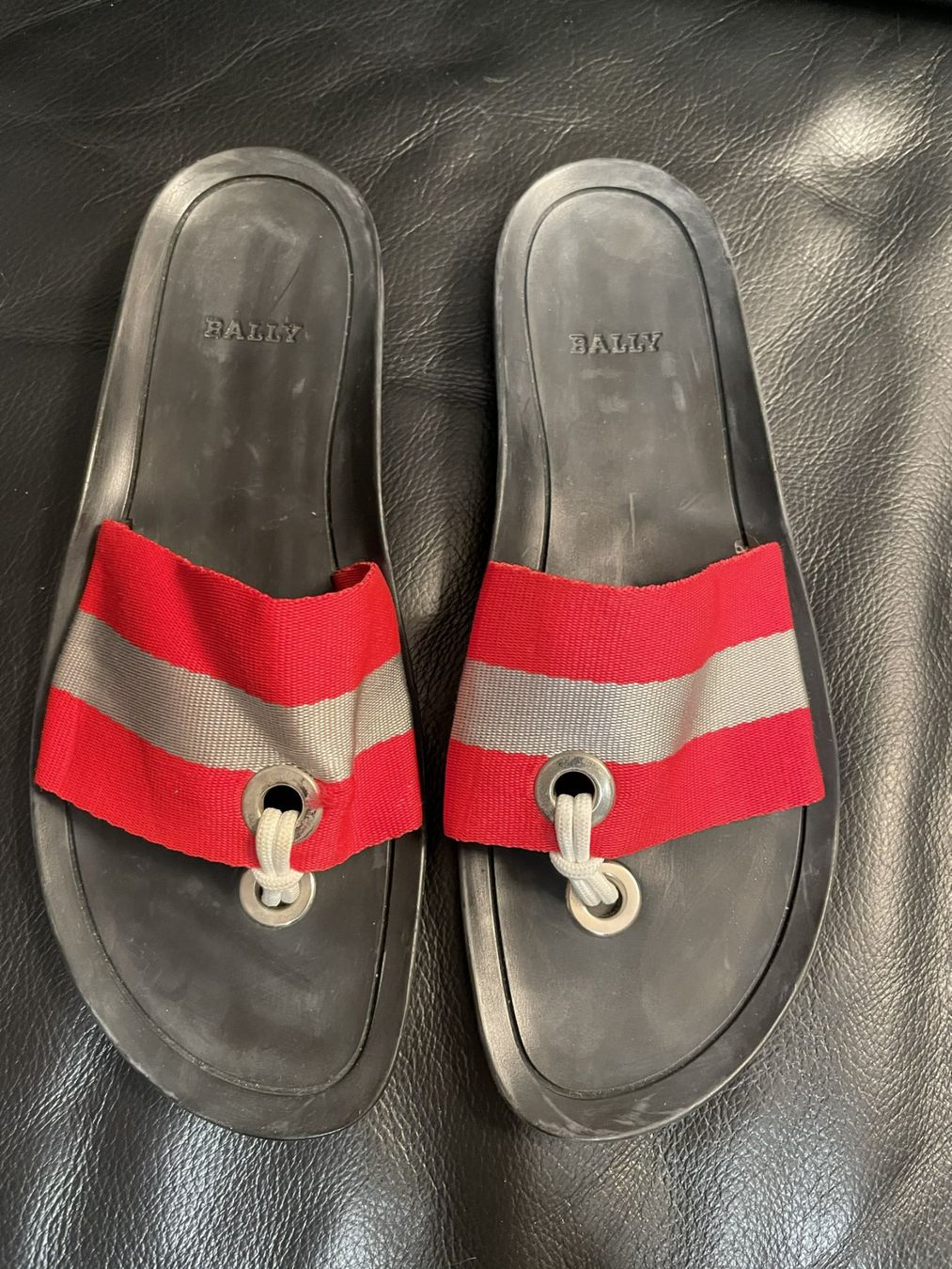 Bally Scarpe da donna: Bally Flip-Flops – Usato da Luzern venduto da adri-9