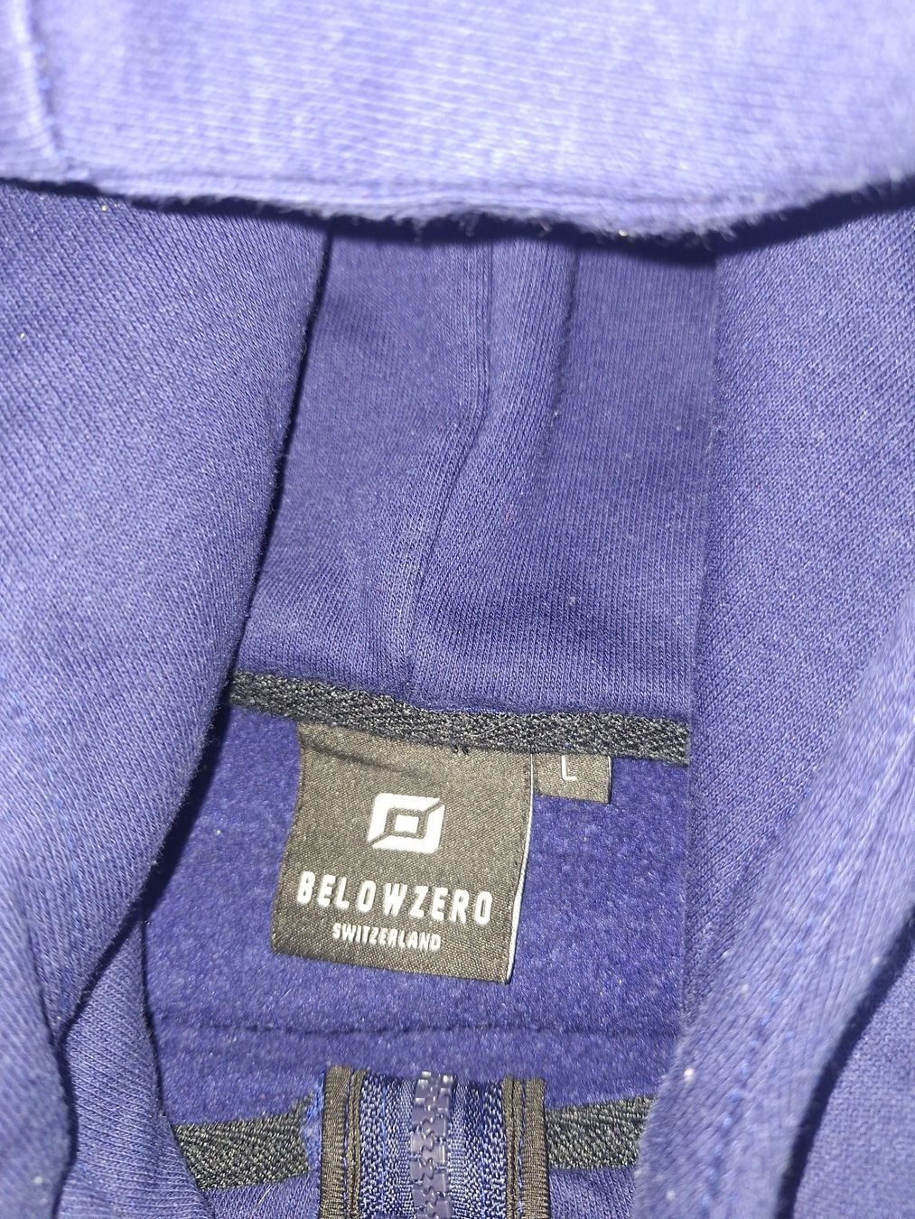 Lotti & Set di vestiti: Kapuzenpullover-Pullover Paket für grössere Kinder (Gr. L) – Usato da Oberaegeri venduto da pinyossus 4