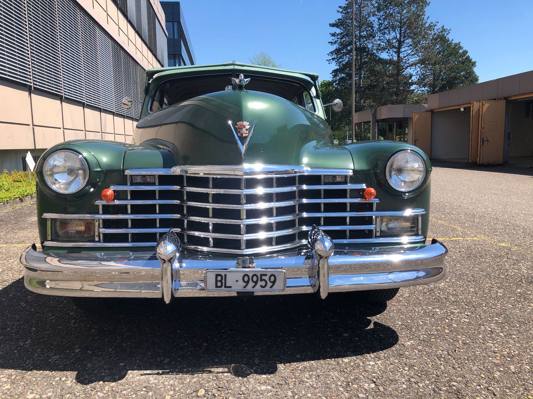 Cadillac Automobili: Cadillac serie 62 1947 – Usato da Aesch BL venduto da 503