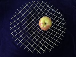 Coole Design Obstschale aus Metall, Chromstahl. Gut erhalten