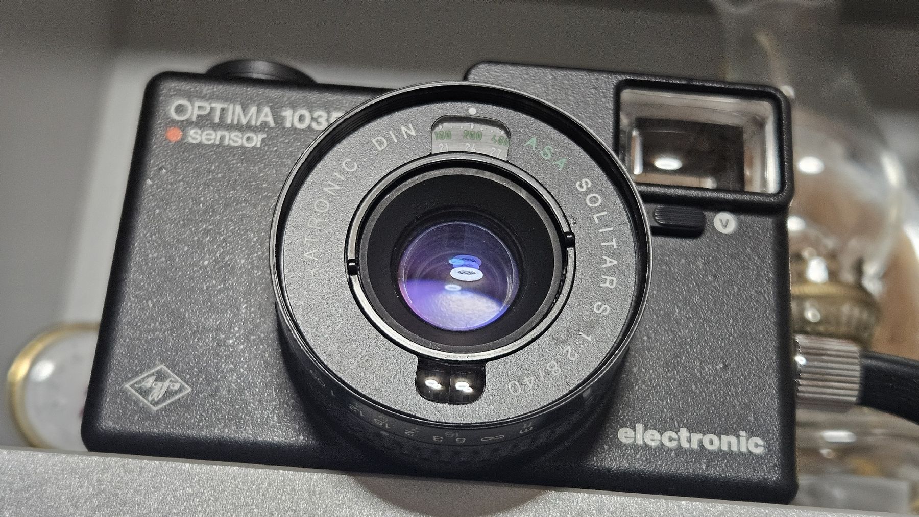 Agfa Fotocamera: Agfa Optima 1035 Sensor Electronic - 35mm Analogkamera – Usato da Jona venduto da vik_j6r6 1
