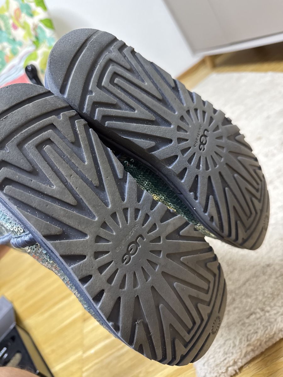 Ugg Scarpe da donna: Ugg – Usato da Menzingen venduto da Dali2504 2
