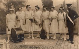 "Wiener" Damenkapelle (Photo Josef Forster, Flawil)