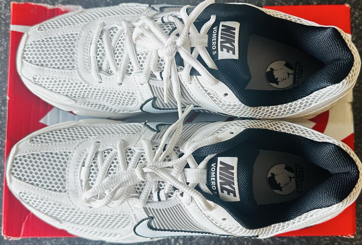 Nike Scarpe da uomo: Nike Zoom Vomero 5  – Nuovo e nell'imballaggio originale da Biel/Bienne venduto da Akwawini 2