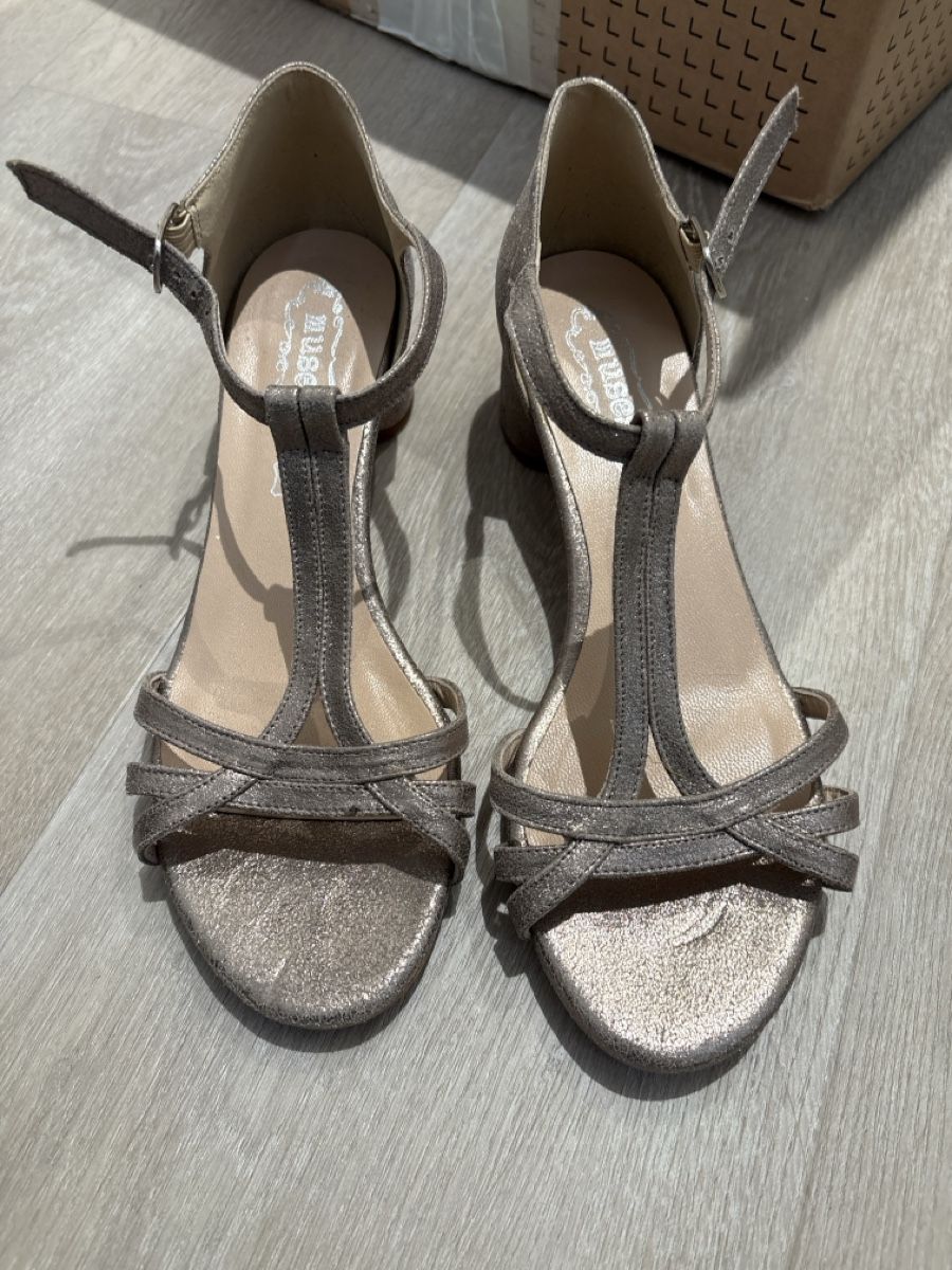 Scarpe da donna: Sandales 40 brillantes – Nuovo (secondo la descrizione) da Zürich venduto da col_w79f