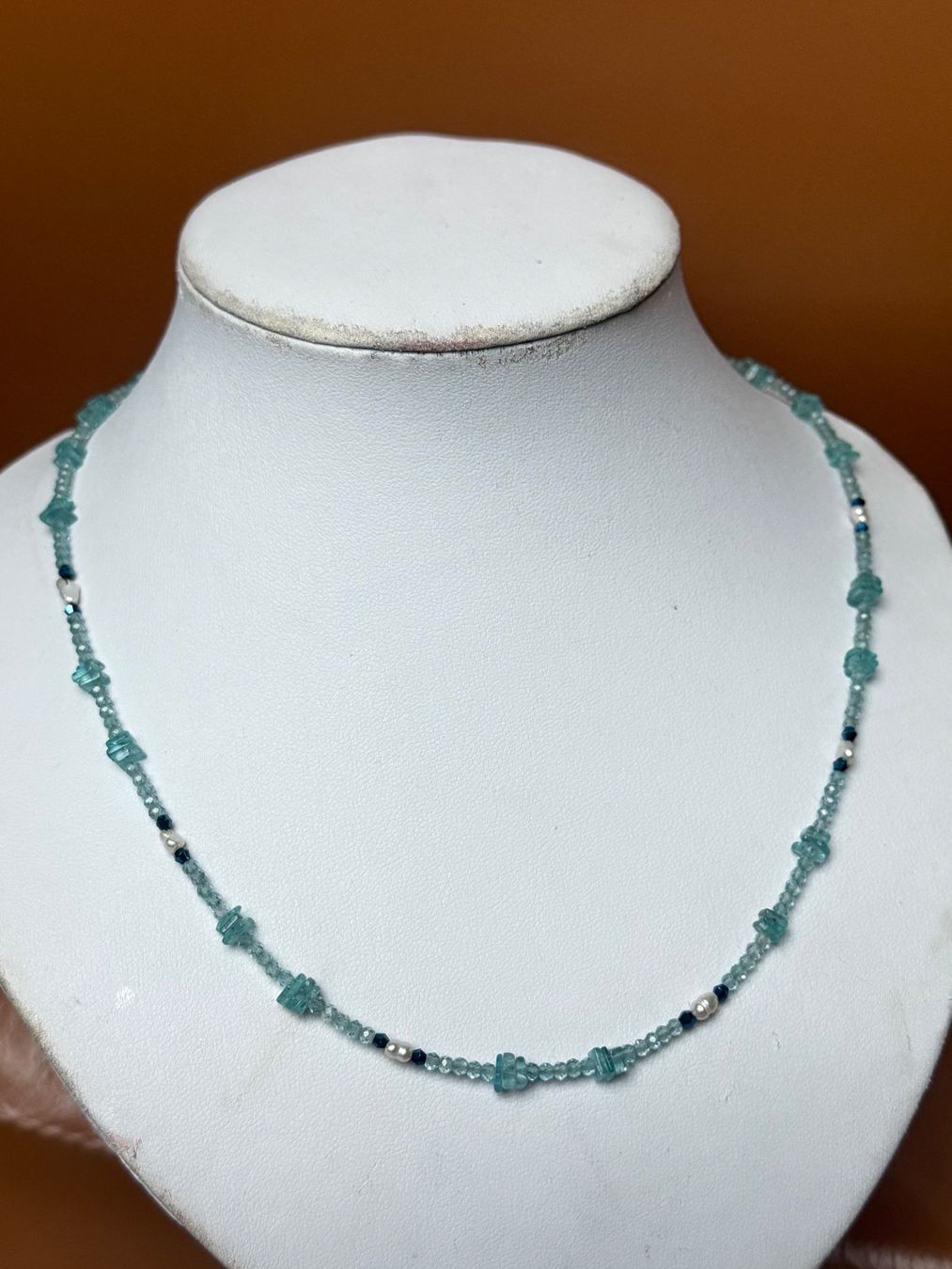 Catenine: Blautopaz, Aquamarin, Süsswasserperlen Kette NEU – Nuovo e nell'imballaggio originale da Basel venduto da Chili007 1