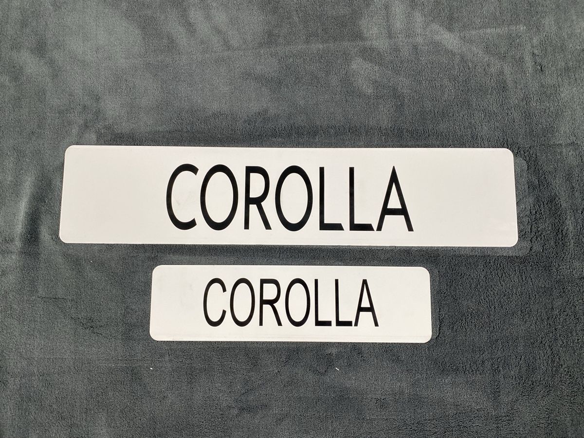 Insegne: Schild von Corolla Grösse wie Autonummer – Usato da Hägglingen venduto da Karin0802 3