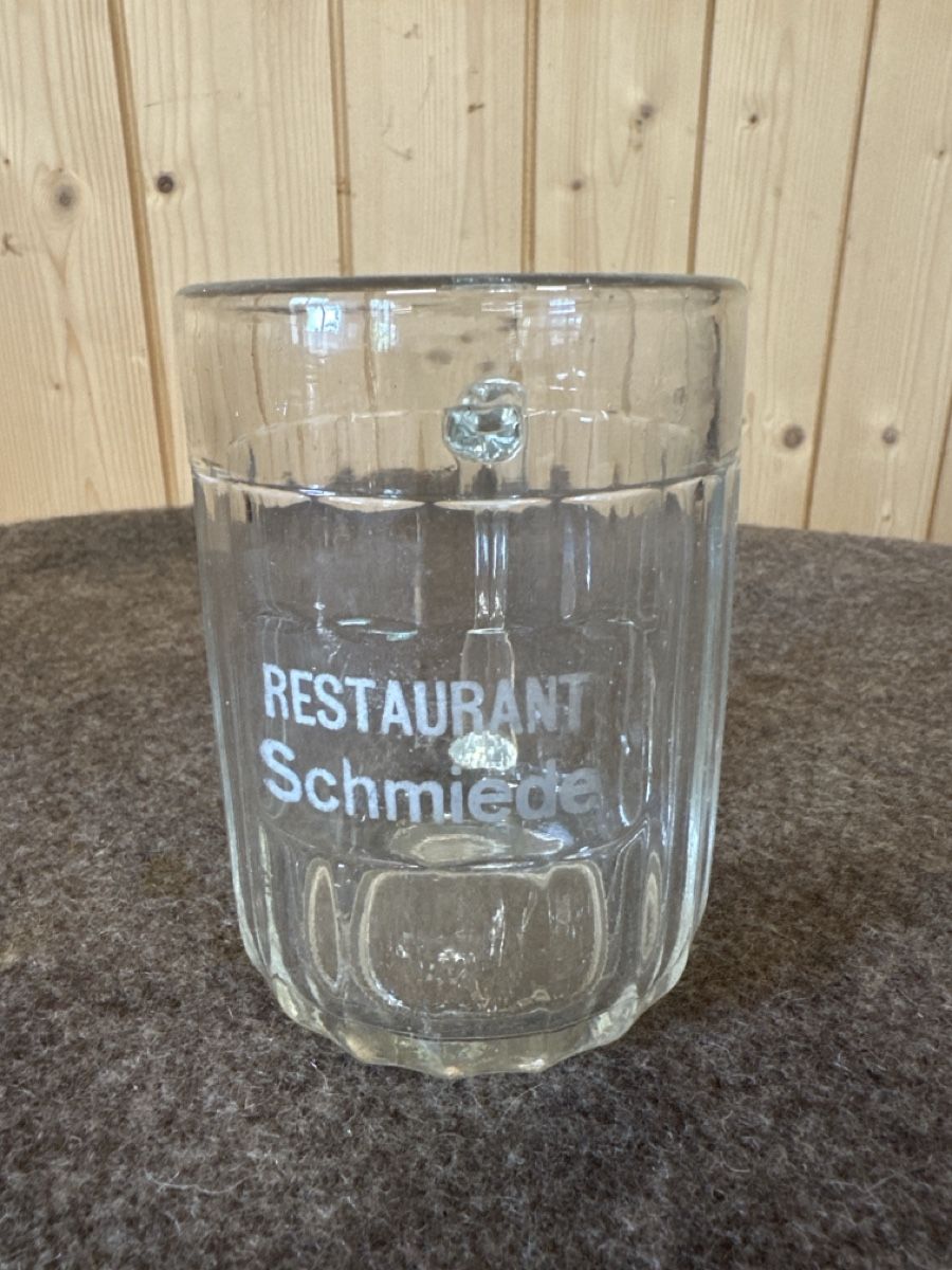 Gläser: Humpen > Alte Biergläser "Restaurant Schmiede" ,17 Stück – Gebraucht aus Baar von Hillsboro 2