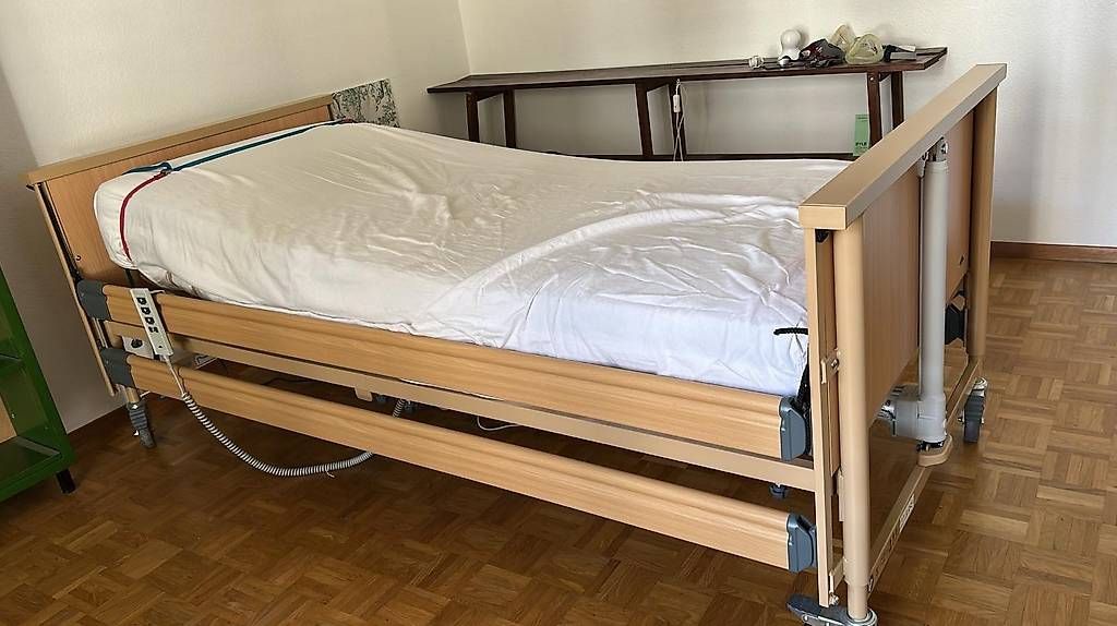 Letti: Lit électrique – Usato da Yverdon-les-Bains venduto da DJ_lapatate