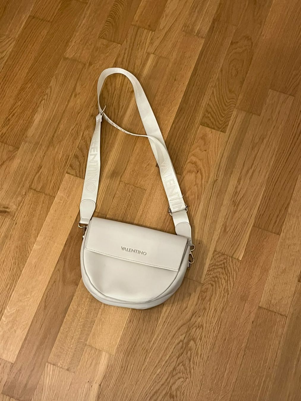 Valentino Taschen für Damen: Sac Valentino – Gebraucht aus Fribourg von mal_8zjh