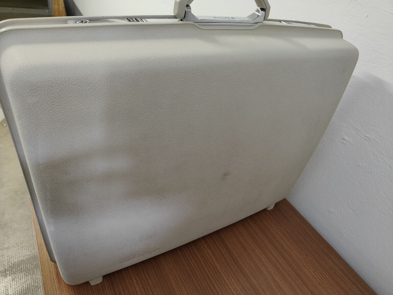 Samsonite Valigie: Samsonite Schalenkoffer – Usato da Dulliken venduto da datschgi 5