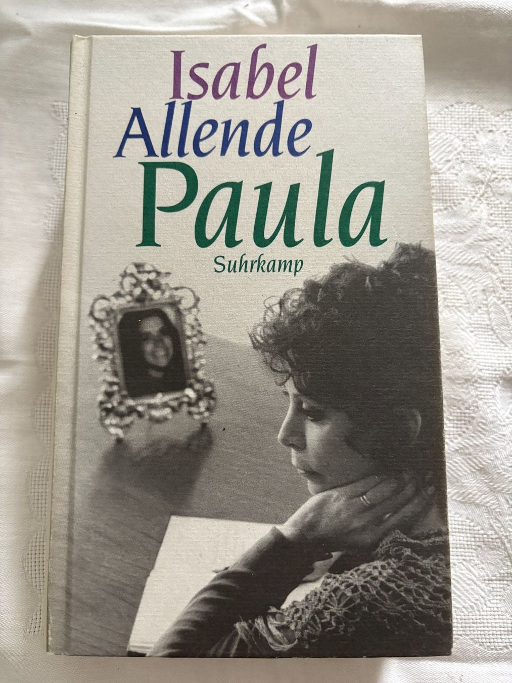 Livres: Paula Suhrkamp - Isabel Allende – D'occasion à Interlaken par Poeschtli