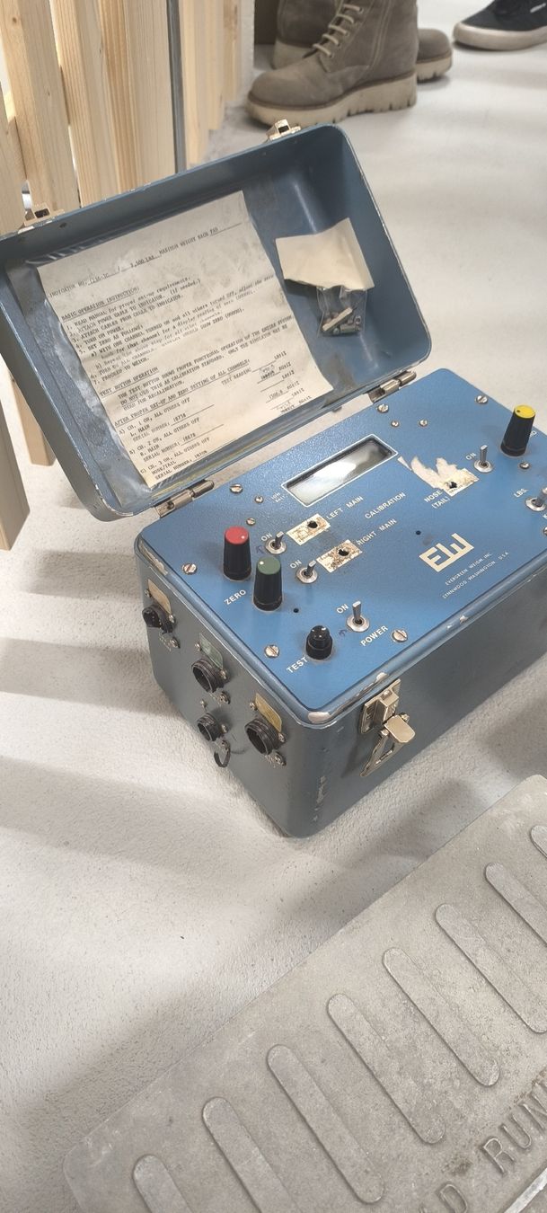 Tutti gli attrezzi: Evergreen Weigh - Aircraft Weighing System – Difettoso da Thalwil venduto da jos_7qsy 5