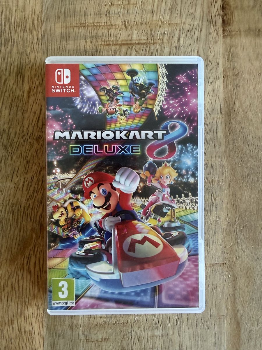 Nintendo Giochi: Mario Kart 8 Deluxe Nintendo Switch – Nuovo (secondo la descrizione) da Gibswil venduto da Oidus