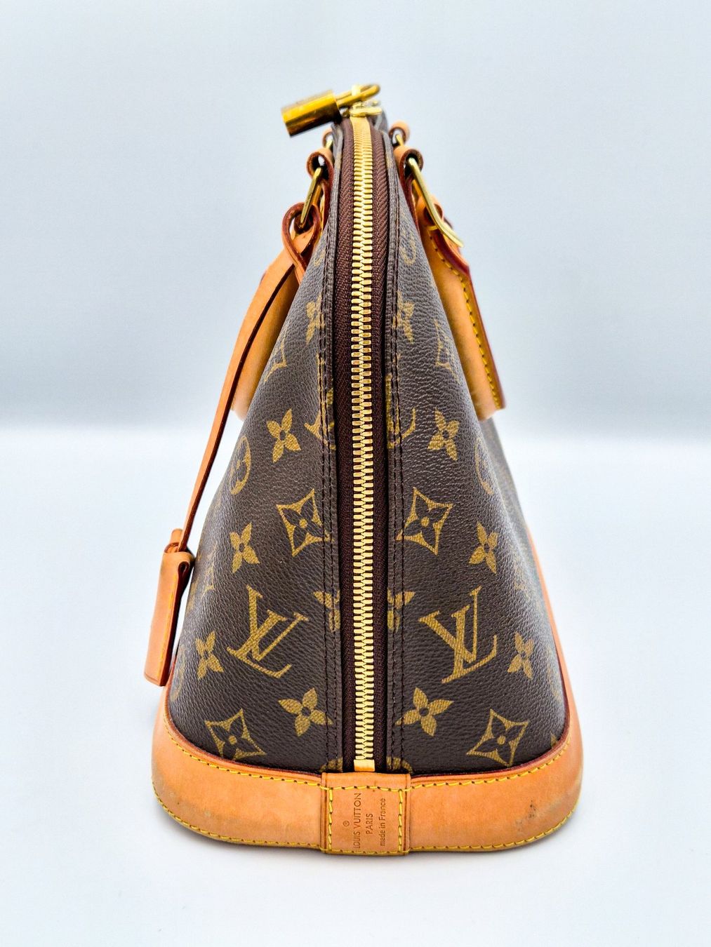 Louis Vuitton Taschen für Damen: Louis Vuitton Alma PM Monogram - Ikonisches Stück - 2013 – Gebraucht aus Riddes von Grumpyrelie 1