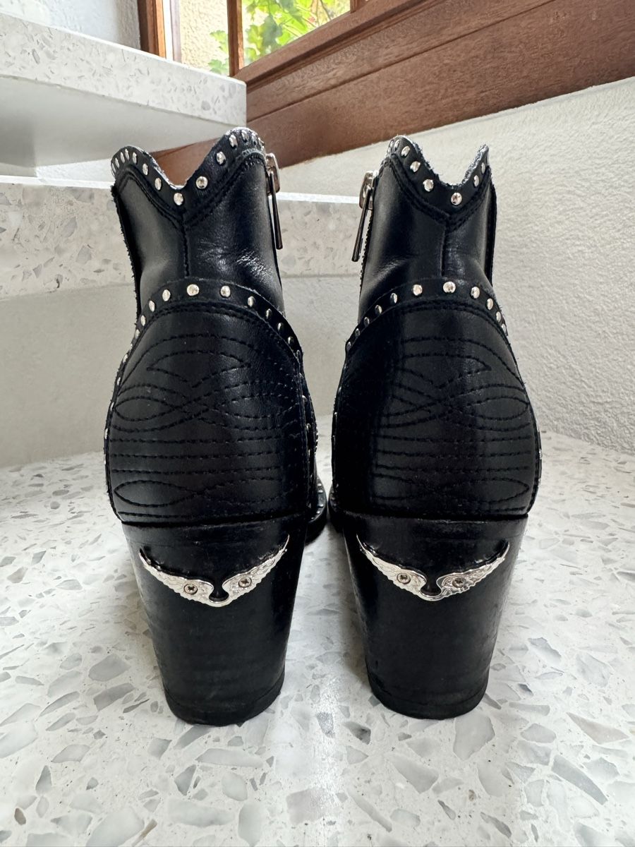 Zadig & Voltaire Scarpe da donna: Zadig&Voltaire Studded Leather Ankle Boots – Usato da Bevaix venduto da Charlene18 3