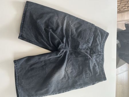 Sicko- Baggy Jeans Hosen Kurz- Grösse 31