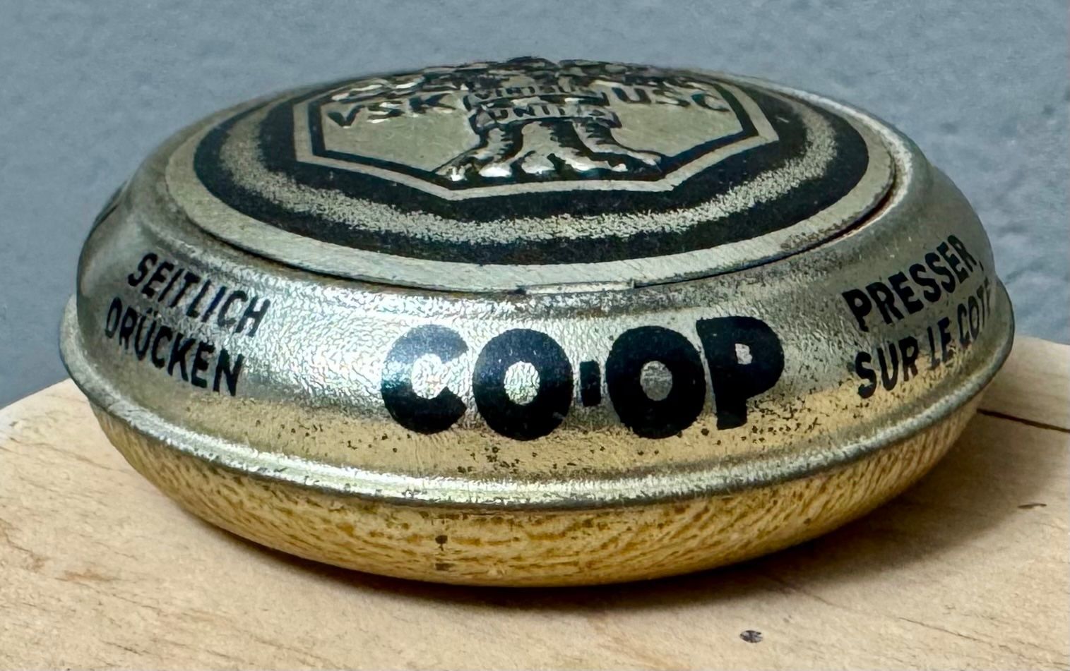 Dosen: VSK U.S.C. - COOP - WYBERT Tabletten- antike Blechdose – Gebraucht aus Rothrist von Luckywinner 9