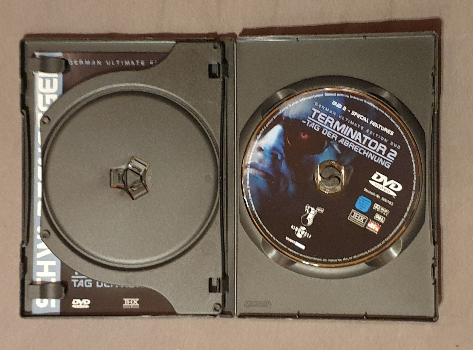 Alle DVDs: Terminator 2, Tag der Abrechnung DVD Ultimate Edition – Gebraucht aus Reconvilier von  2