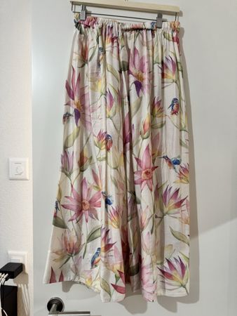 Jupe longue H&M à motifs floraux taille S bon état