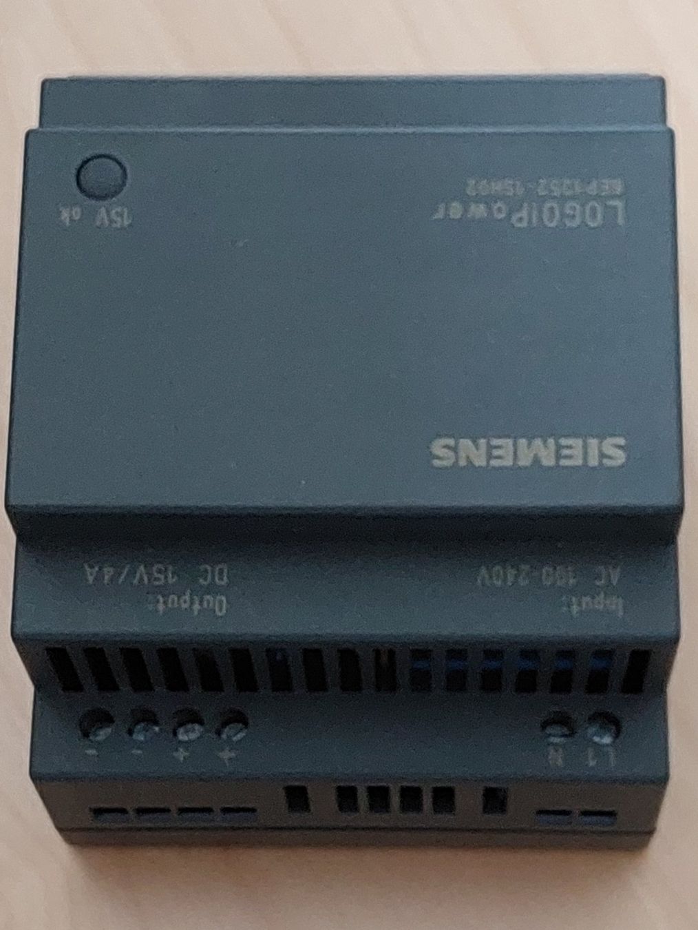 Componenti elettronici: SIMENS LOGO! Power, 15V, 4A – Nuovo (secondo la descrizione) da Hägendorf venduto da nevecon 1