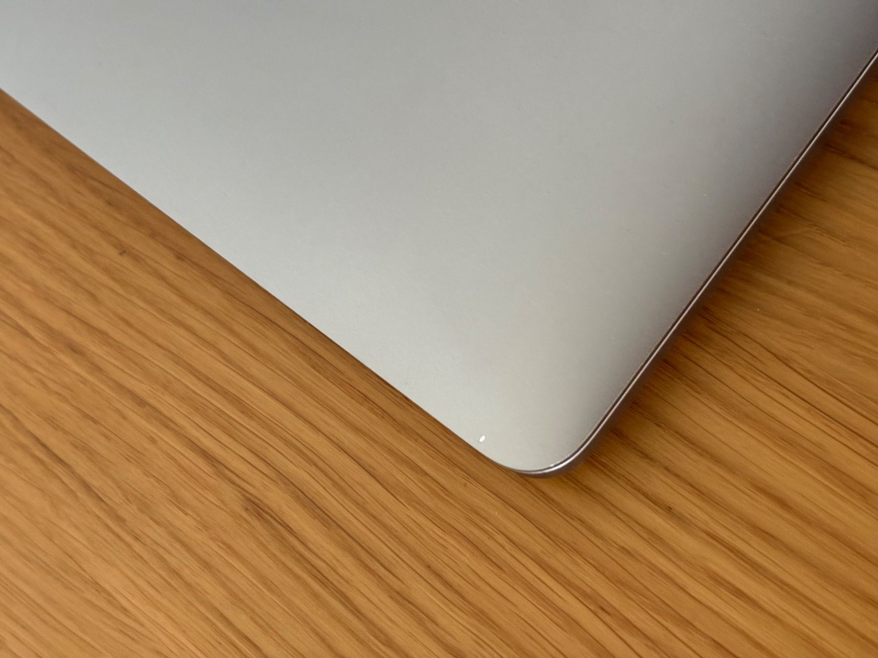 Apple Notebook: Apple MacBook Pro 13" 2016 - i5 16/256 – Usato da Zürich venduto da Popp3000 2