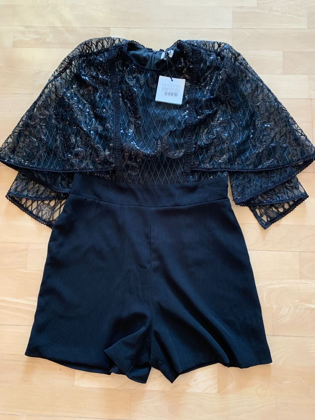 Tute: extravaganter TRUE DECADENCE Jumpsuit in Gr. 42, NEU – Nuovo e nell'imballaggio originale da Worb venduto da farben20zauber 1