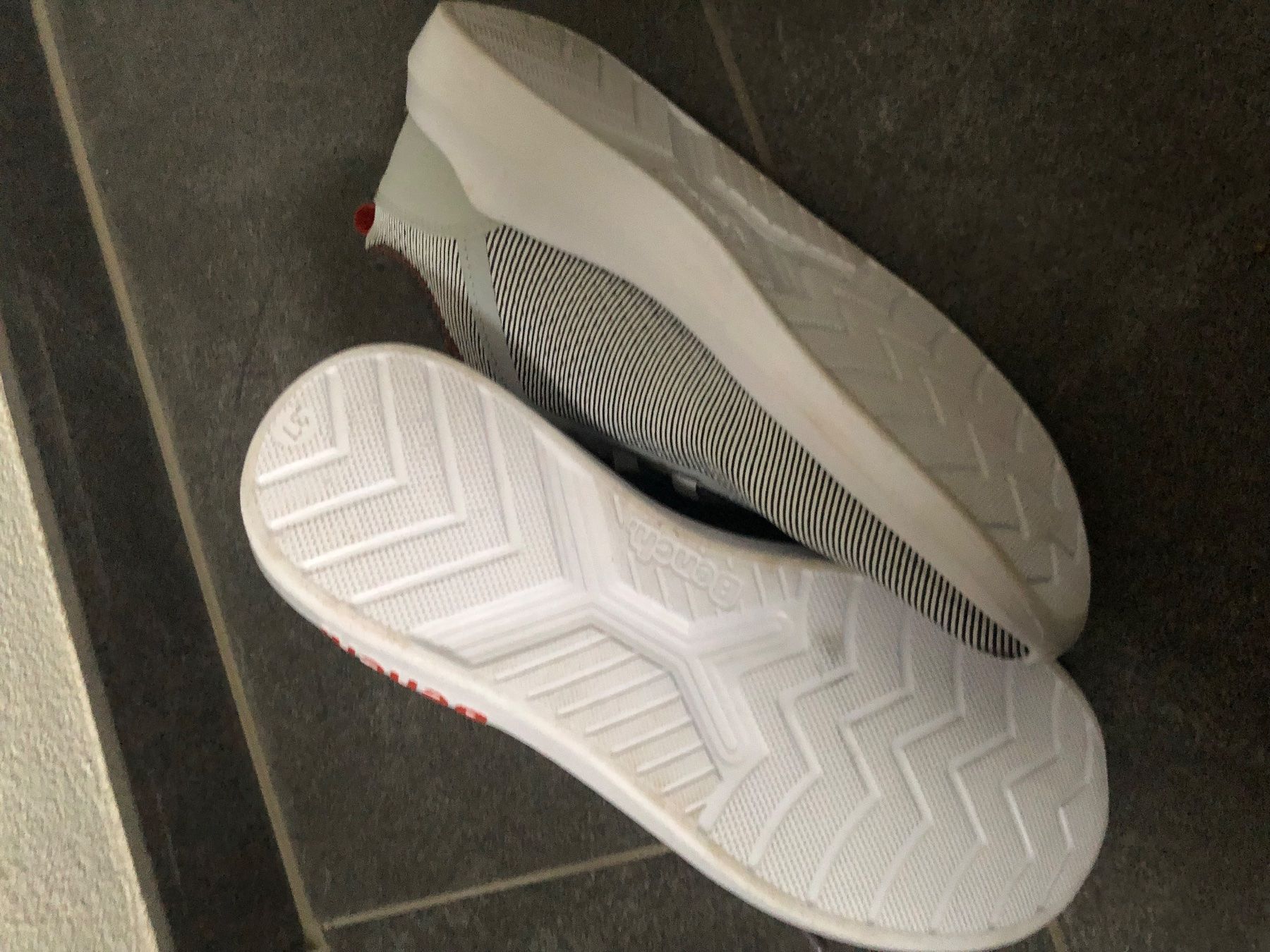 Bench Chaussures garçon: BENCH TURNSCHUHE 37 – D'occasion à Wattwil par jopara 3