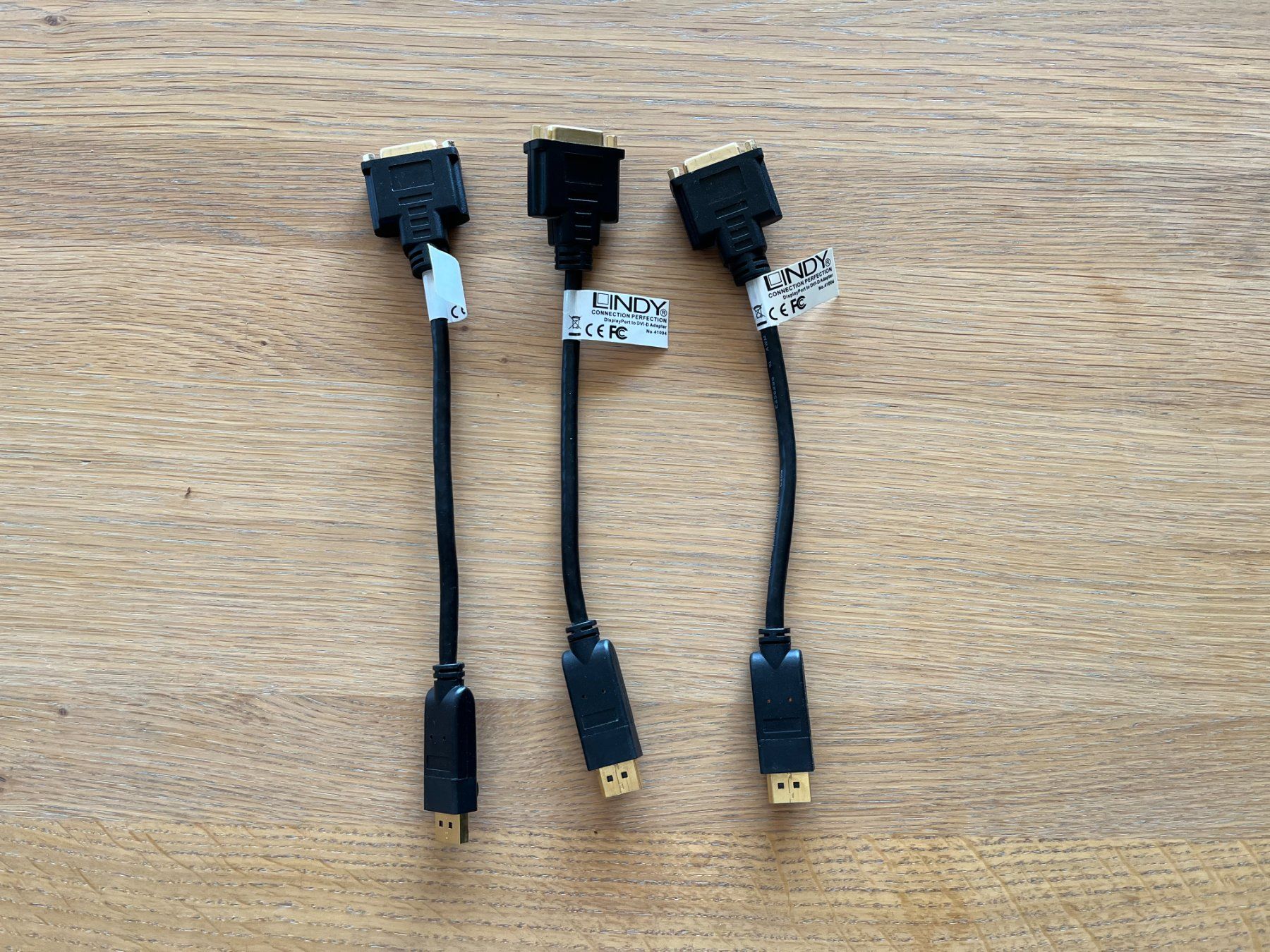 Cavi: Cable DisplayPort DVI 3x – Nuovo (secondo la descrizione) da Pully venduto da bge_
