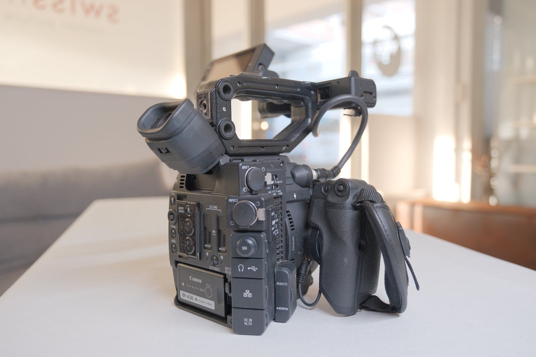 Canon Videocamere: Set Camera cinéma - Canon C200 – Usato da Renens VD venduto da Joakim11 4
