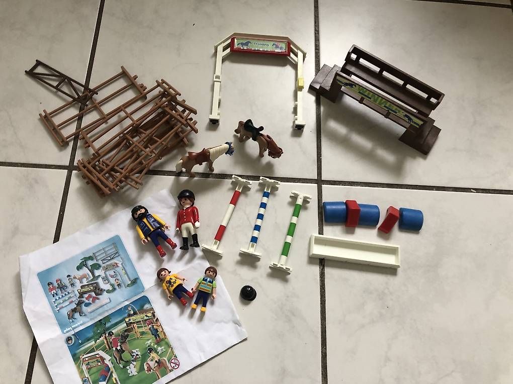 Giocattoli: Playmobil 4185 Springplatz – Usato da Füllinsdorf venduto da sbsbie 1