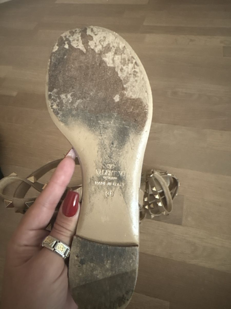Valentino Scarpe da donna: Valentino Garavani rockstud sandals size38 – Usato da Wettswil venduto da tininha79 3