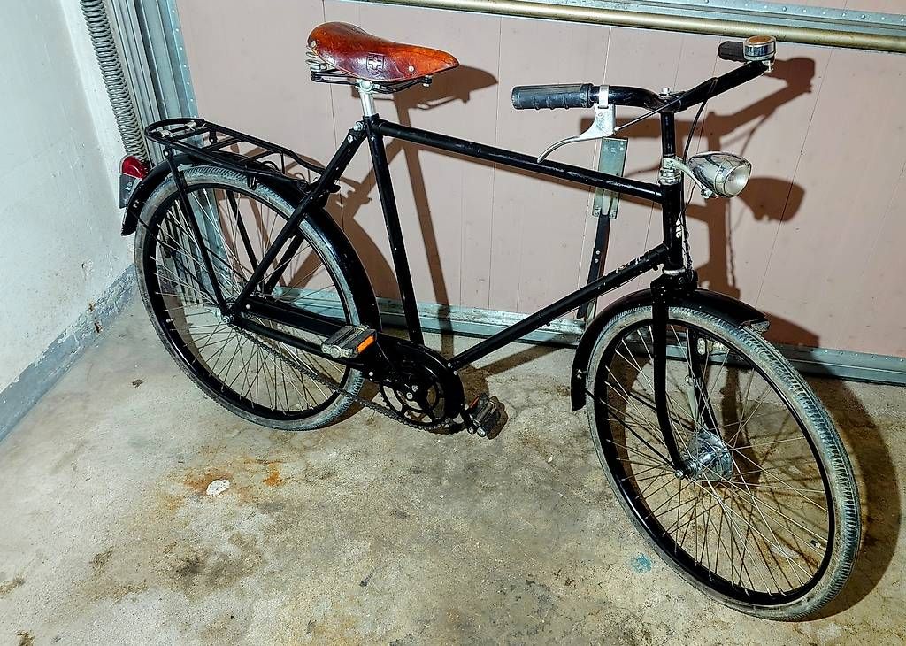 Biciclette: Retro  /  Militär / Herrenvelo – Usato da Worben venduto da Hugo32 1